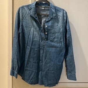 Old Navy Maternity Shirt Small